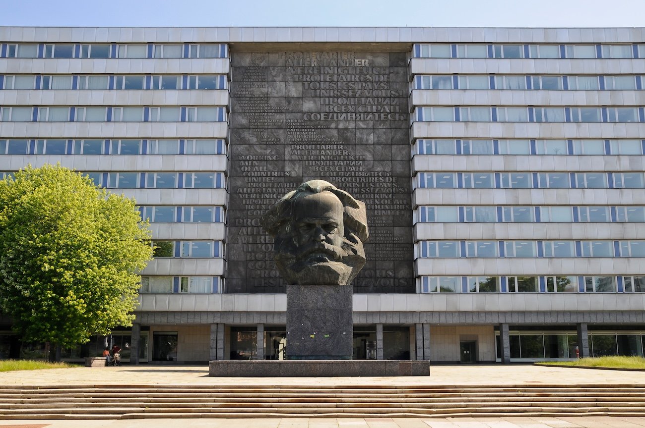 Karl-Marx-Stadt wird wieder zu Chemnitz Karl-Marx-Stadt wird wieder zu Chemnitz