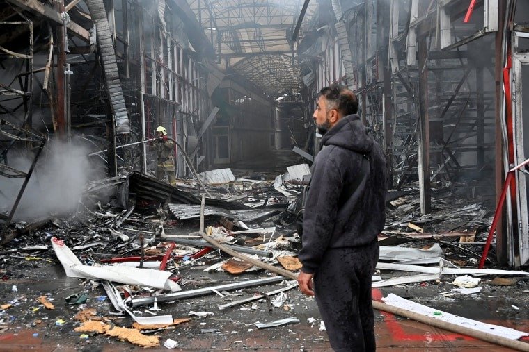 Beschädigte Stromleitungen durch Russischen Angriffe Ukraine