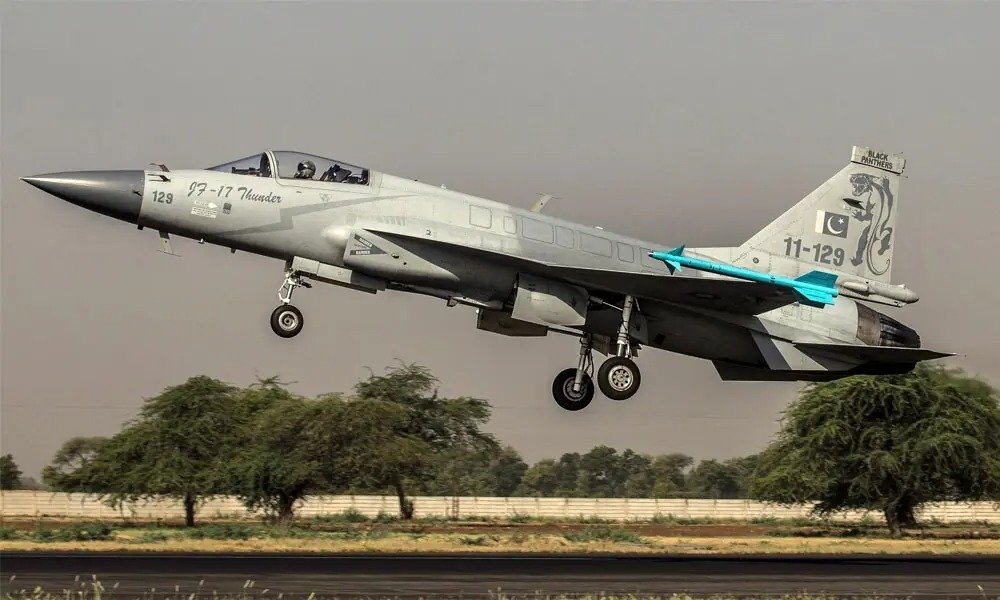 Pakistan Konsulat Bengasi Libyen stärkt diplomatische Kontakte zu ostlibyschen Behörden