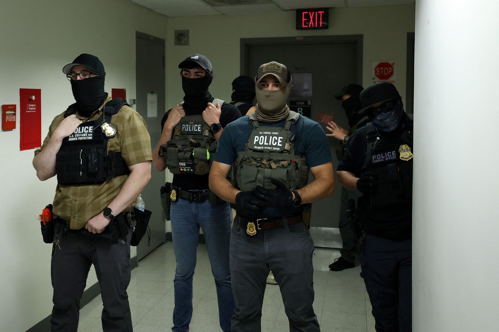 Bundesfahrzeuge in den Twin Cities kurz vor dem Abzug Einwanderungsbeamte Minnesota im Februar 2026.