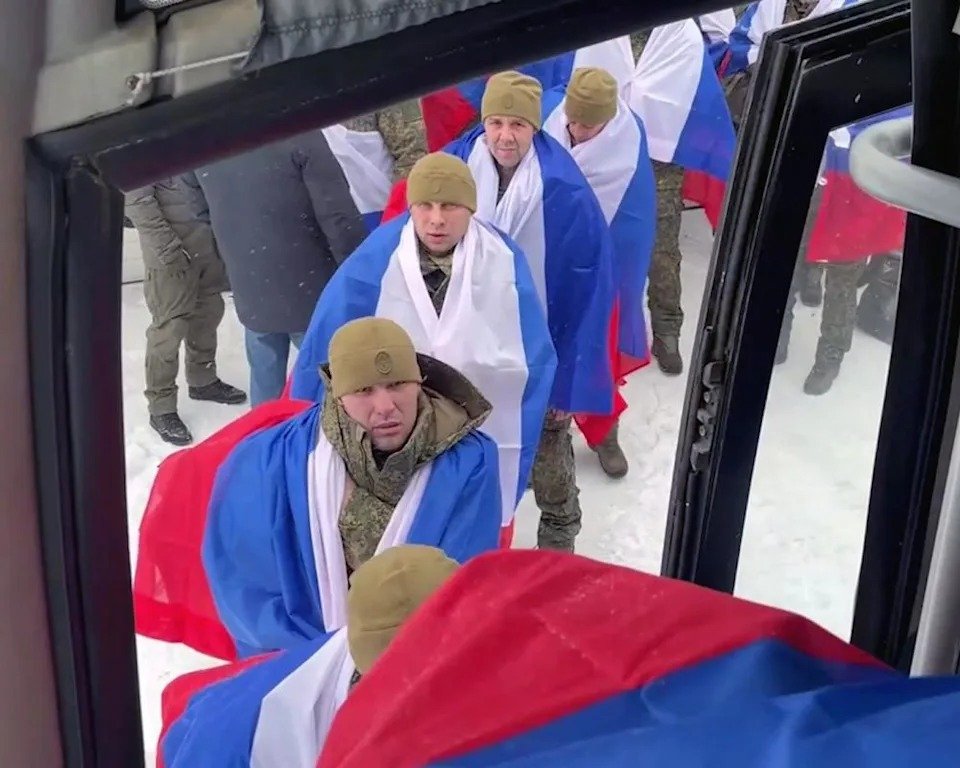 Vertreter der Delegationen verlassen die Russland-Ukraine-Gespräche ohne Durchbruch beim Kriegsende in den Emiraten.