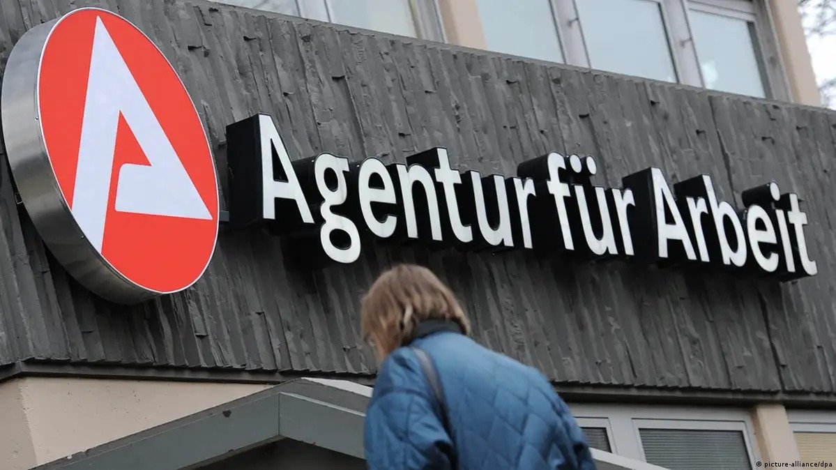 Die anhaltende Konjunkturflaute belastet den Standort Berlin im Jahr 2026.