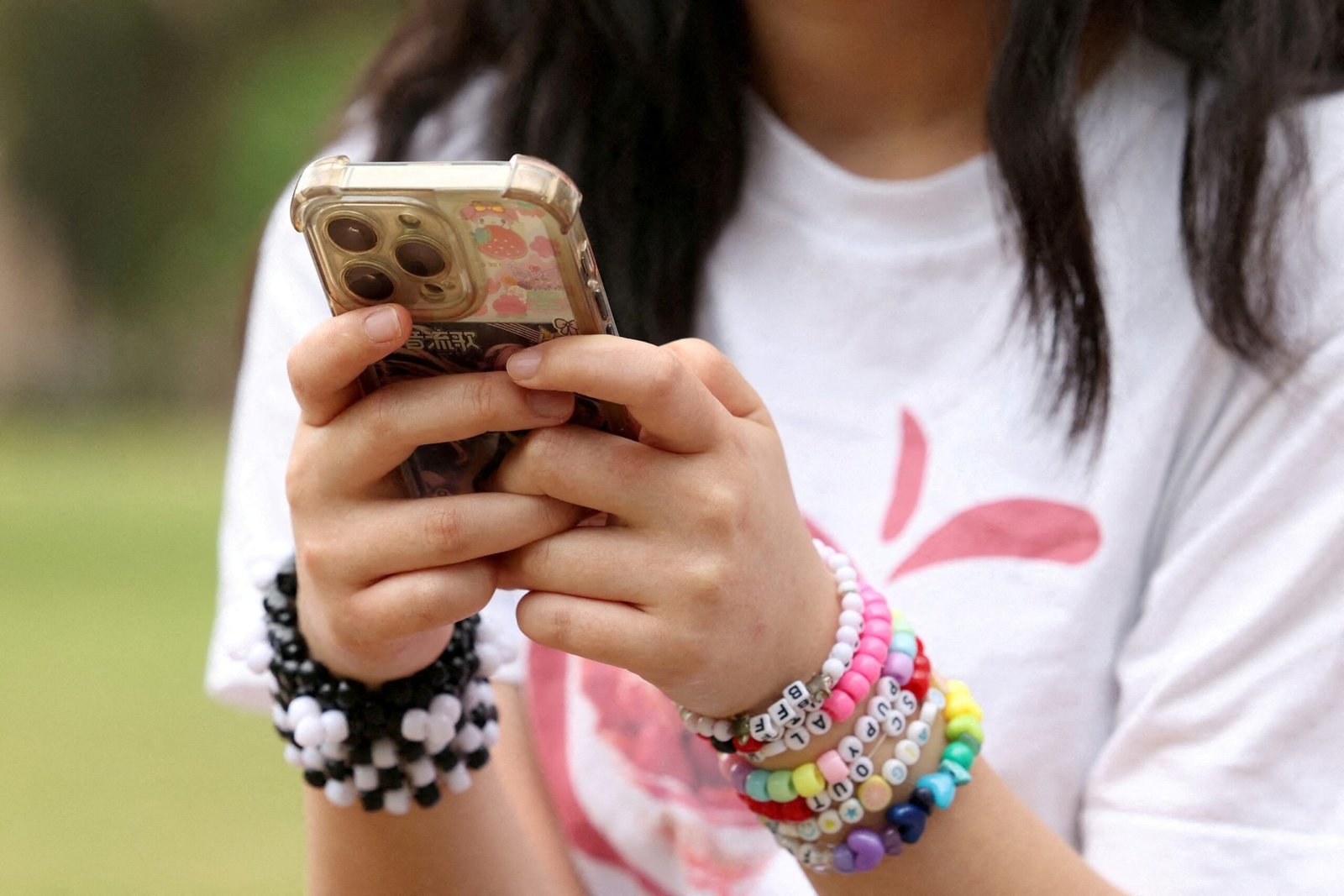 Ministerpräsident Petr Fiala spricht über das geplante Social-Media-Verbot Tschechien für Minderjährige.