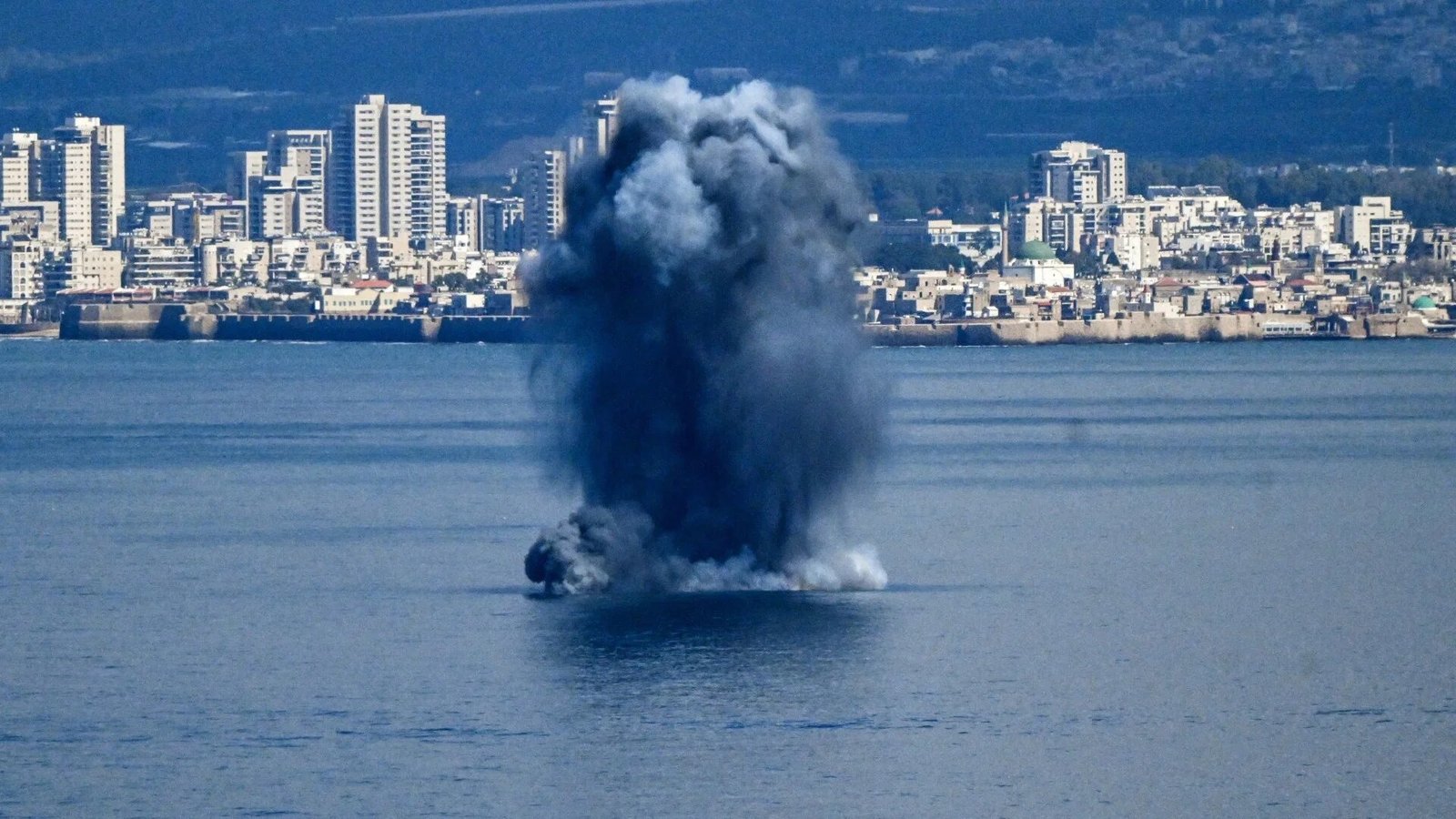 Am Dubai Airport wurde der Flugbetrieb eingestellt aufgrund der Krise 2026.