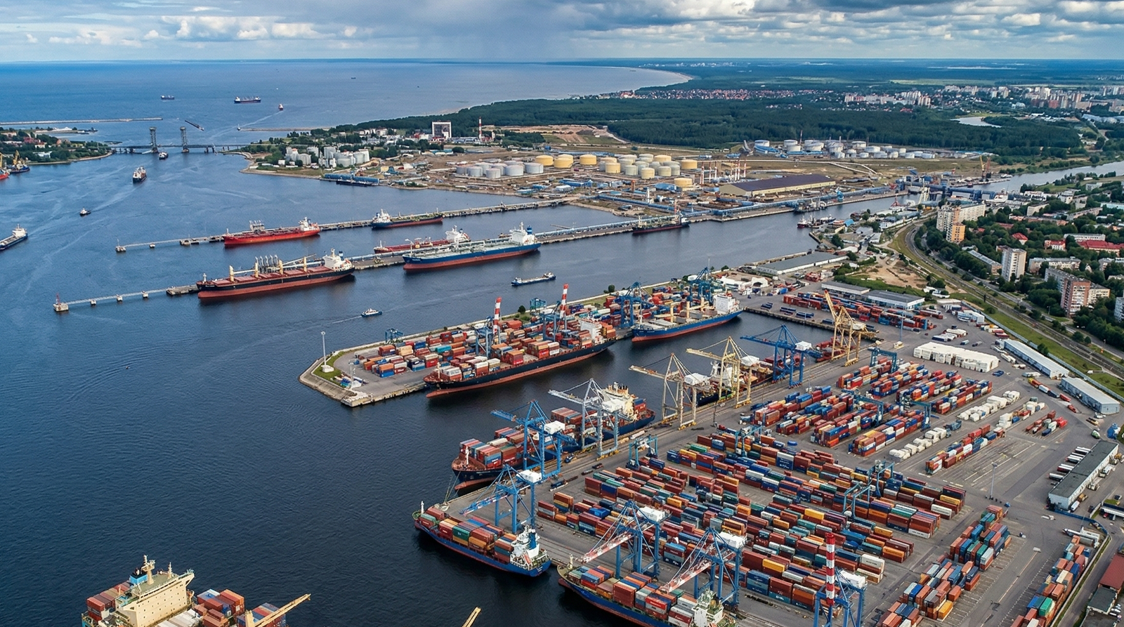 Ust-Luga Hafen nach Drohnenangriff Russland bedroht baltische Länder