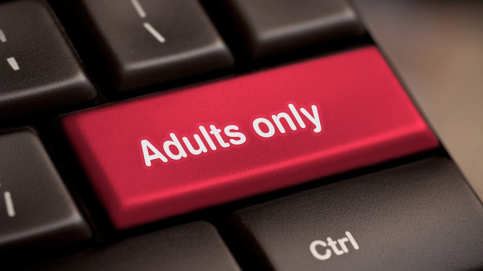 Plattformen für Erwachsene vor EU-Strafen