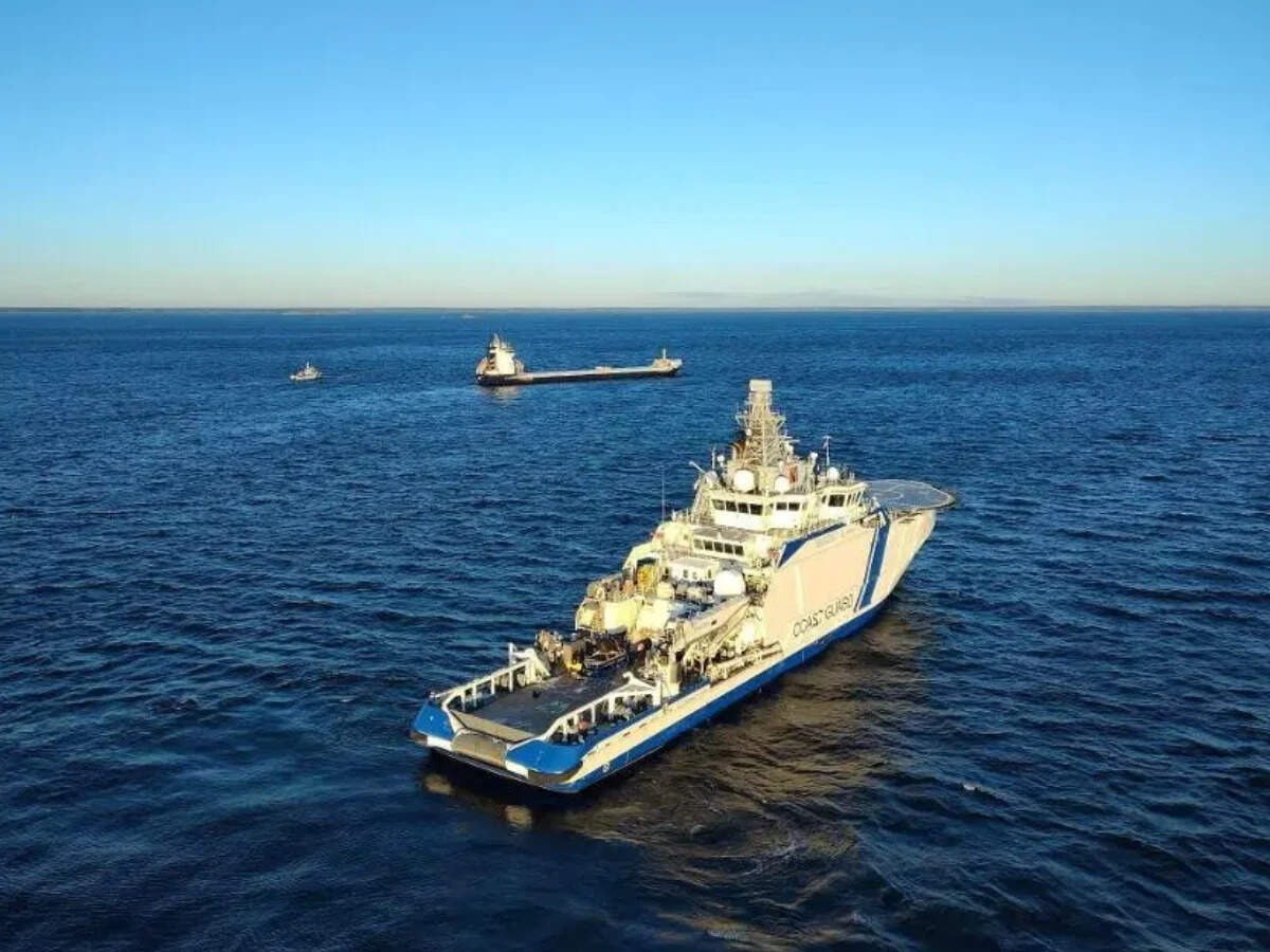 Das Iranisches Kriegsschiff in Sri Lanka patrouilliert im Indischen Ozean.