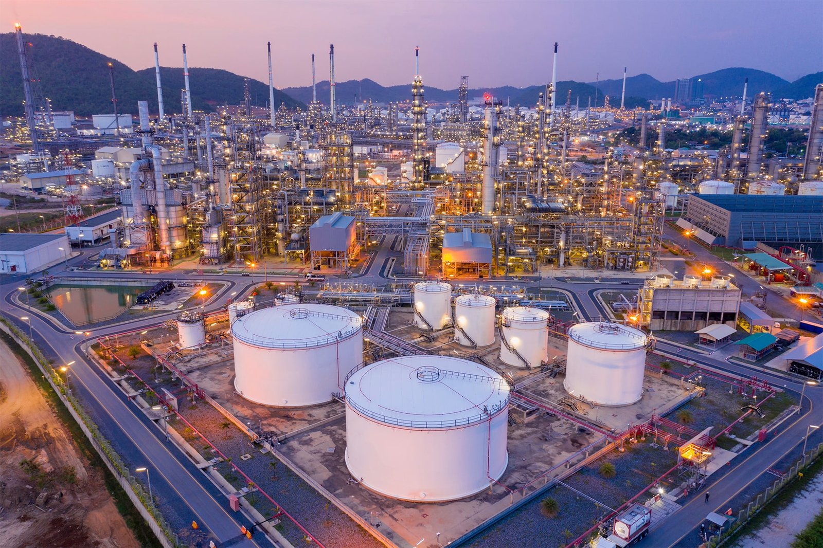 Petrochemie Transportwege durch Straße von Hormus gestört