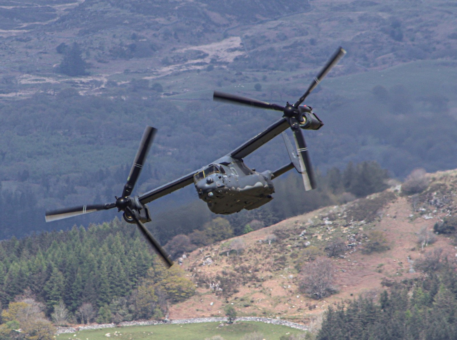 Rheinmetall liefert moderne Drohnen für Bundeswehr Einheiten in einem Milliarden Rahmenvertrag 28 Ausbildung der Truppe an neuen Drohnen für Bundeswehr Zwecke