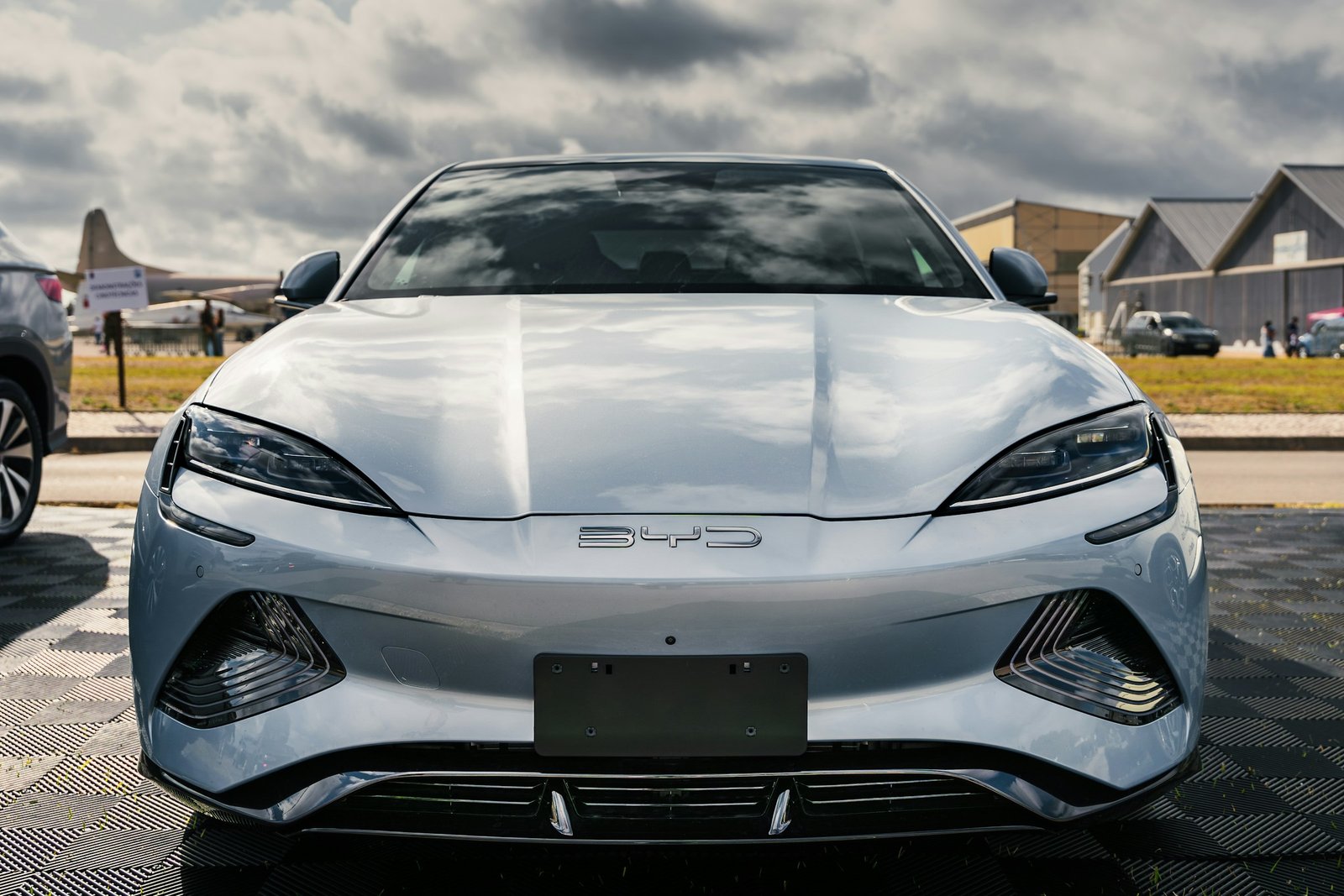 Elektroauto Absatz steigt in Europa um 51 Prozent wegen Rekordpreisen für Benzin und Diesel 27 Starker Elektroauto Absatz führt zu hoher Auslastung der Ladestationen