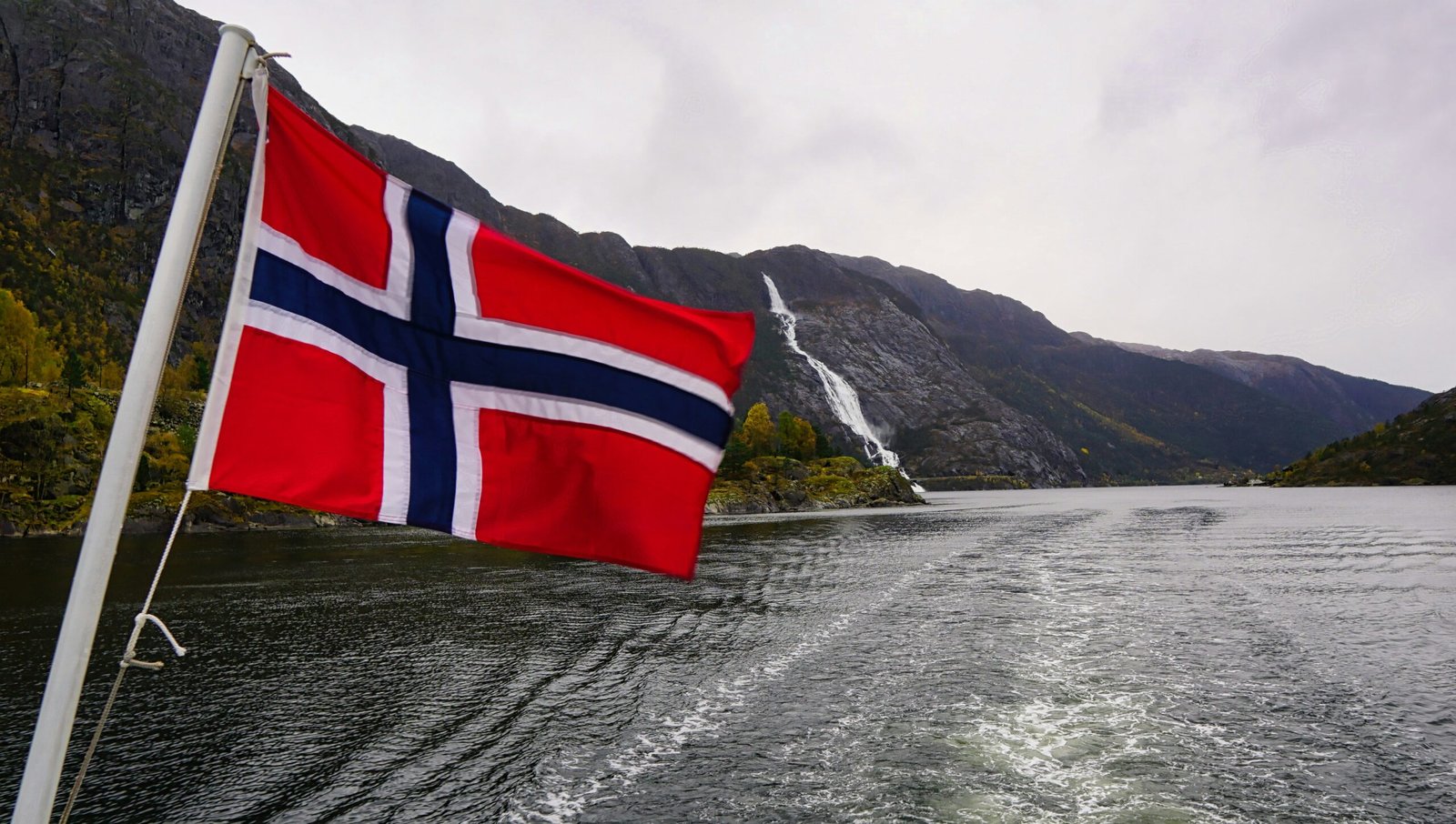 Norwegen strebt künftig den Beitritt zum französischen Nuklearschirm an 27 Ein neuer Atomschirm wird vertraglich besiegelt