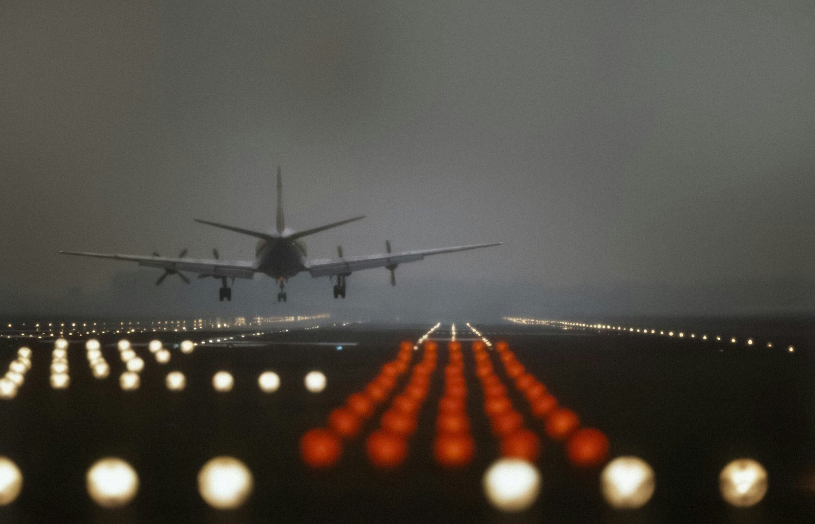Gesperrtes Terminal in Vilnius, während Litauen den Luftraum überwacht