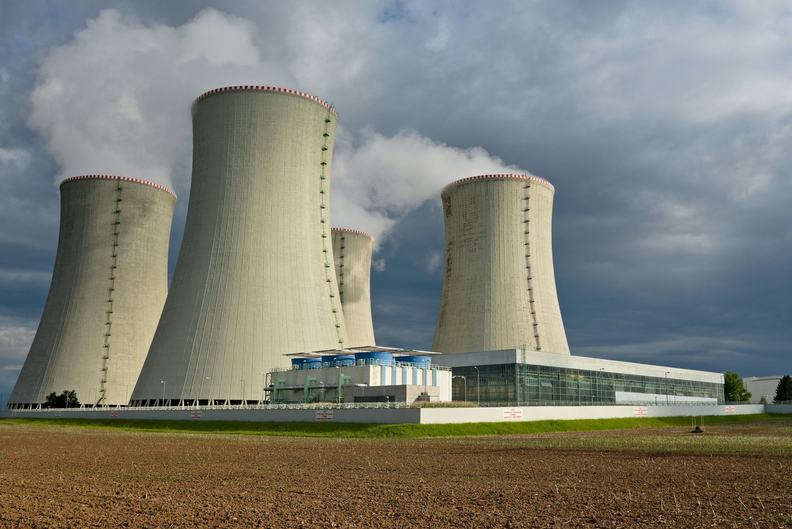 Experten planen den Rückbau für das Atomkraftwerk im Elsass