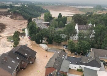 Wie nach einem halben Jahr die Hochwasser Spenden eingesetzt wurden?