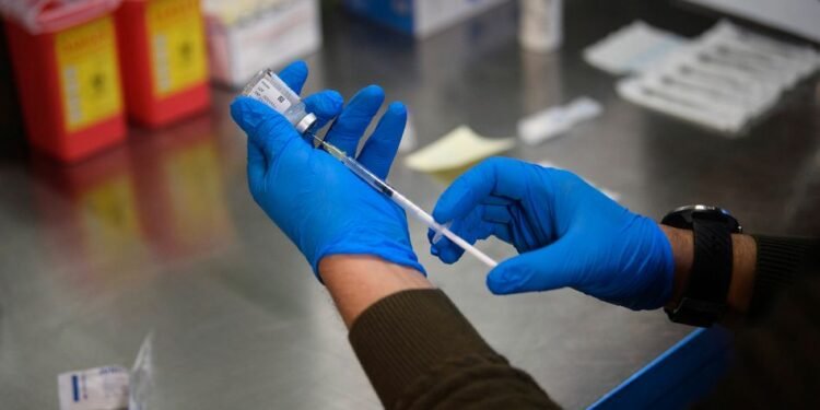 SPD und Grüne dämpfen Erwartungen an schnelle Impfpflicht