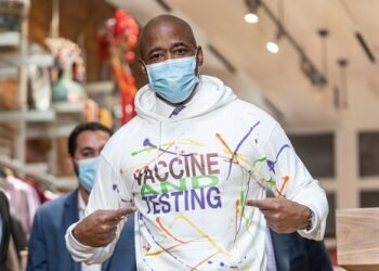 New York entlässt 1430 ungeimpfte Angestellte