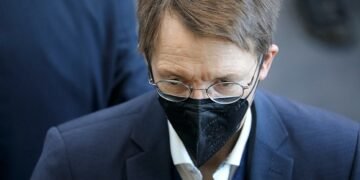 Lauterbach schließt Leistungskürzungen aus