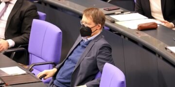 Gesundheitsminister gibt allgemeine Empfehlung zur vierten Impfung