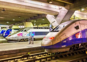 Bahnstreik in Frankreich hat Auswirkungen auf deutsche Reisende