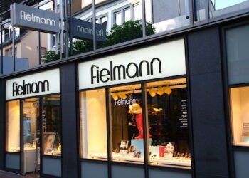 Fielmann plant Stellenabbau