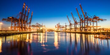 China steigt in den Hamburger Hafen ein