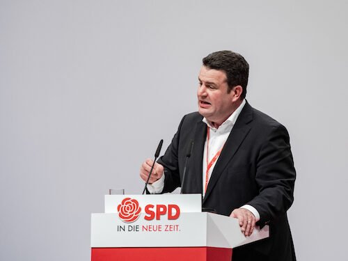 Arbeitslosigkeit steigt