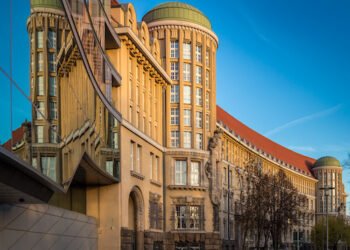 Deutsche Bücherei eröffnet