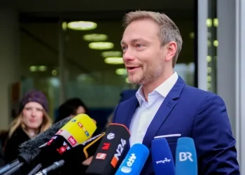 Lindner erwägt Nachtragshaushalt
