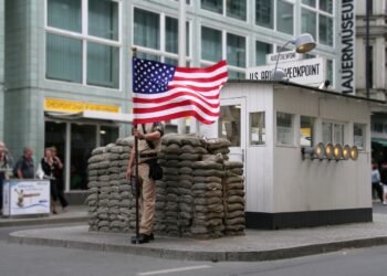 Eskalation am Checkpoint Charlie