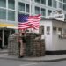 Eskalation am Checkpoint Charlie