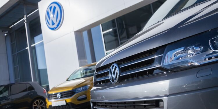 IG Metall droht Volkswagen mit massiven Streiks