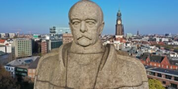 Krankenversicherung wird Pflicht 1883