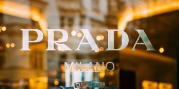 Prada will Versace übernehmen