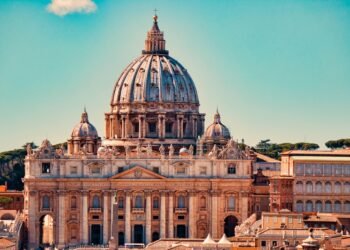 Aufbahrung im Petersdom