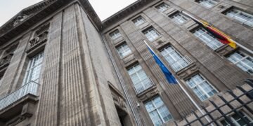 Wehrdienst-Kompromiss Kritik