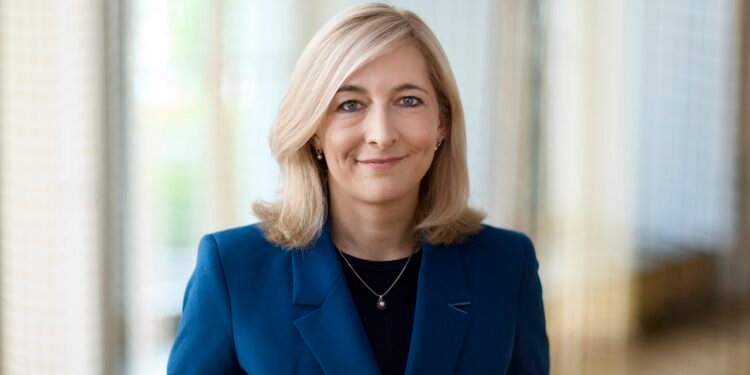 Pflege-Mindestlohn & Praxisgebühr