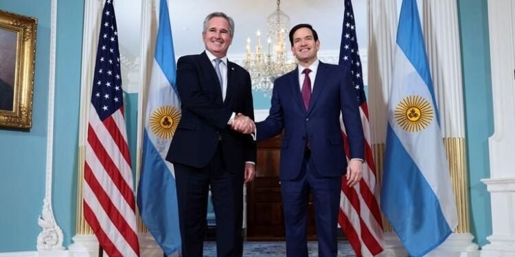 Industrielle Anlage zur Rohstoffgewinnung als zentraler Bestandteil für die Argentinien Handelsbeziehungen USA China und globale Lieferketten.