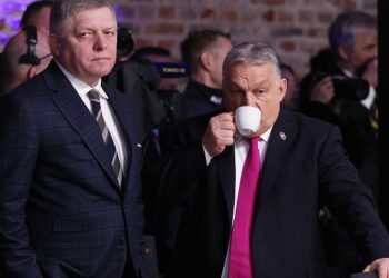 Technische Analyse und Inspektion der Druschba-Pipeline nach Drohneneinschlag