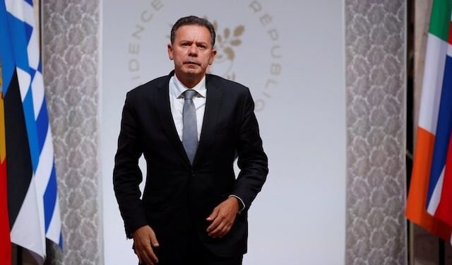 Wiederaufbau von Schulen und Krankenhäusern durch Portugal Soforthilfe nach Sturm Kristin