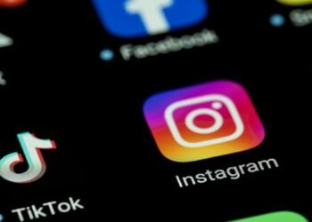 Klage gegen Instagram wegen Sucht vor Gericht in Los Angeles 2026