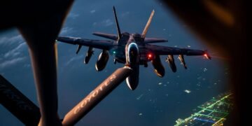 Sichtbare Schäden am Seitenleitwerk nach dem Absturz eines US-Militärflugzeugs.