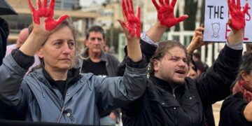 Protest gegen den Iran-Krieg in Haifa