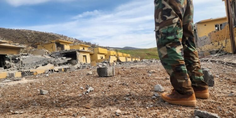 Kurdische Einheiten im Nordirak sichern Grenzen im usa iran krieg