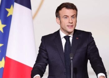 Emmanuel Macron in Paphos als Zeichen für Frankreichs Unterstützung für Zypern.