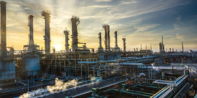 Starke Rauchentwicklung nach dem Drohnenangriff in Abu Dhabi 2026