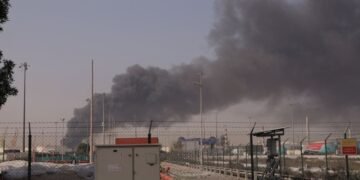 Massive Rauchwolken nach den Explosionen in Teheran