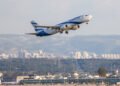 El Al Flugstreichungen Passagiere am Check-in