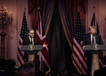 Britische Truppen im Iran: Starmer äußert sich in London