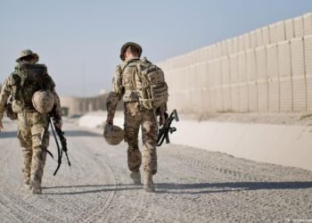 Militärfahrzeug beim Abzug Bundeswehr Libanon