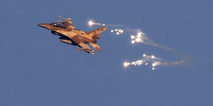 Luftaufnahme der 1.200 Bomben auf Iran während der Operation